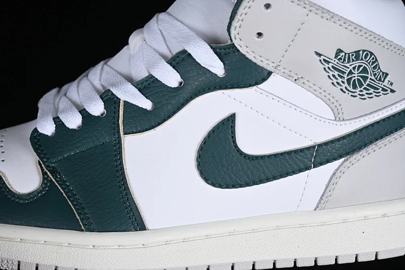 All Categories Air Jordan Jordan Series Basketball Shoes Air Jordan 1 Mid Air Jordan 1 Mid "Oxidized Green" AJ1 Joe 1 Oxidized Green Zhongbang Basketball Shoes FQ7720-103